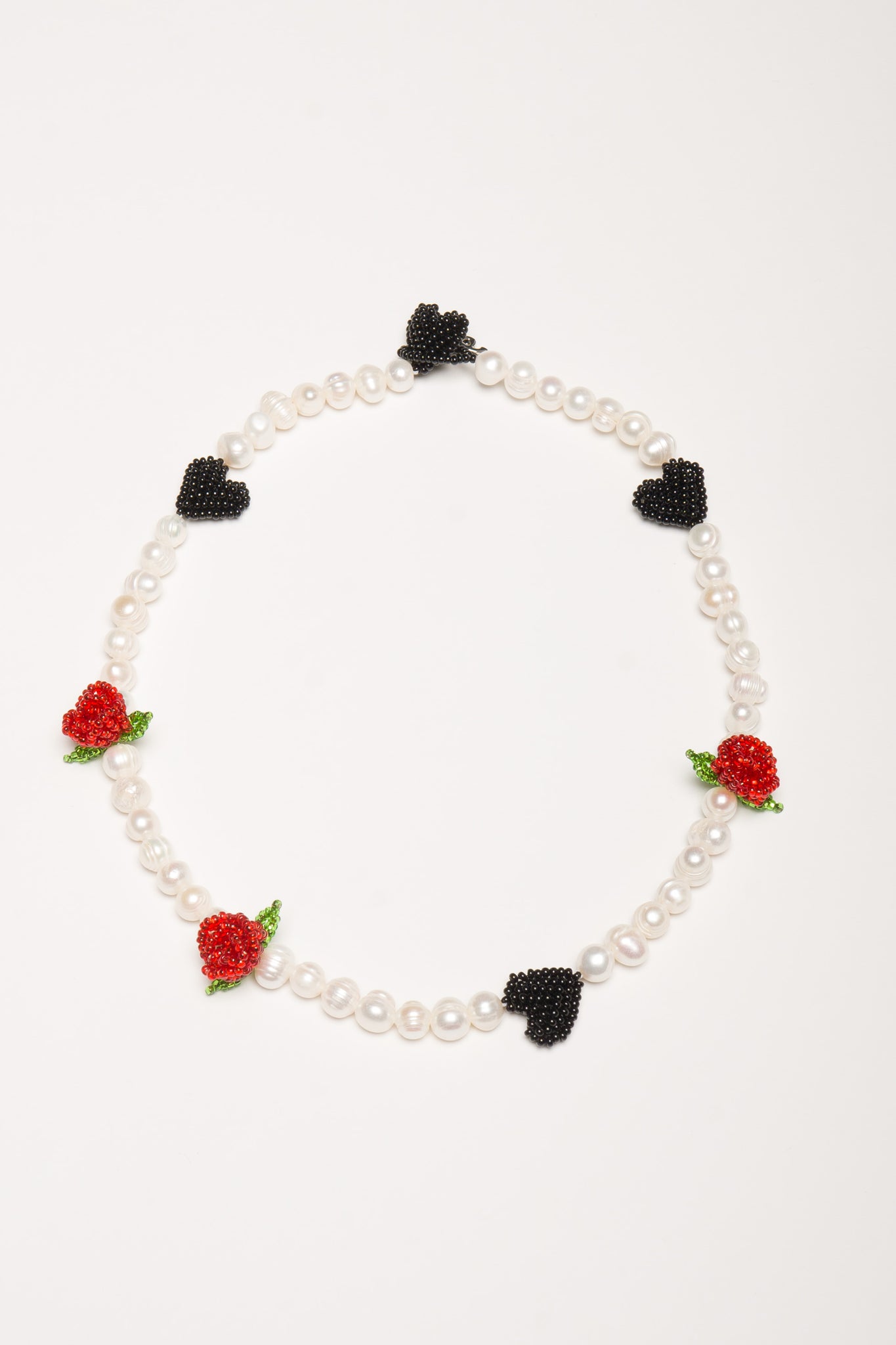 WHYAT x Pura Utz - roses & hearts necklace