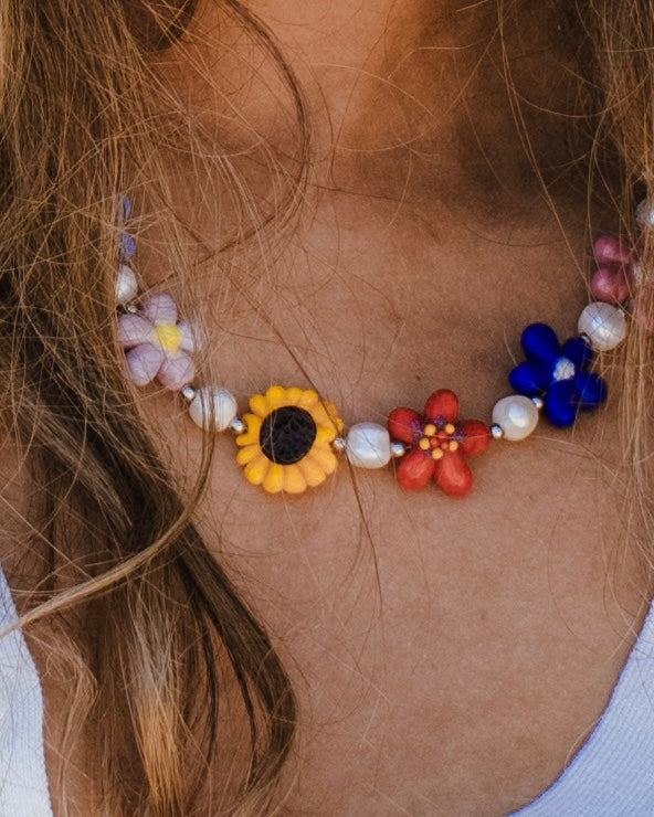 WHYAT Flower Necklace