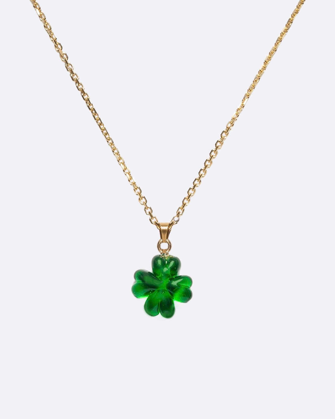 Necklace with shamrock pendant