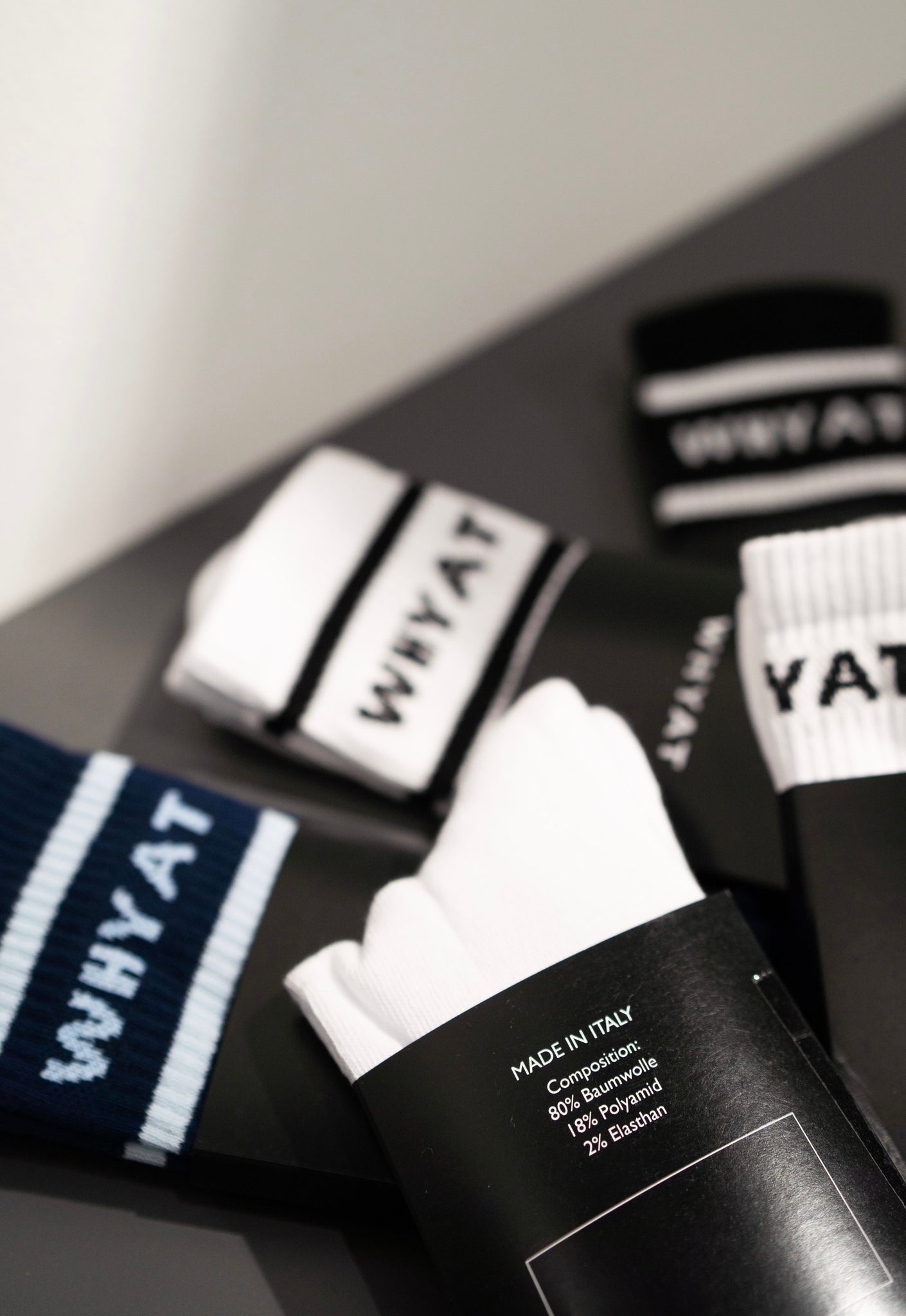 WHYAT Socks -white