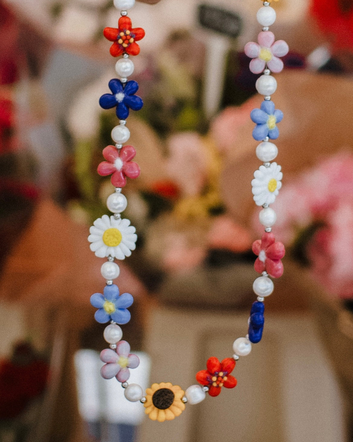 WHYAT Necklace with flowers