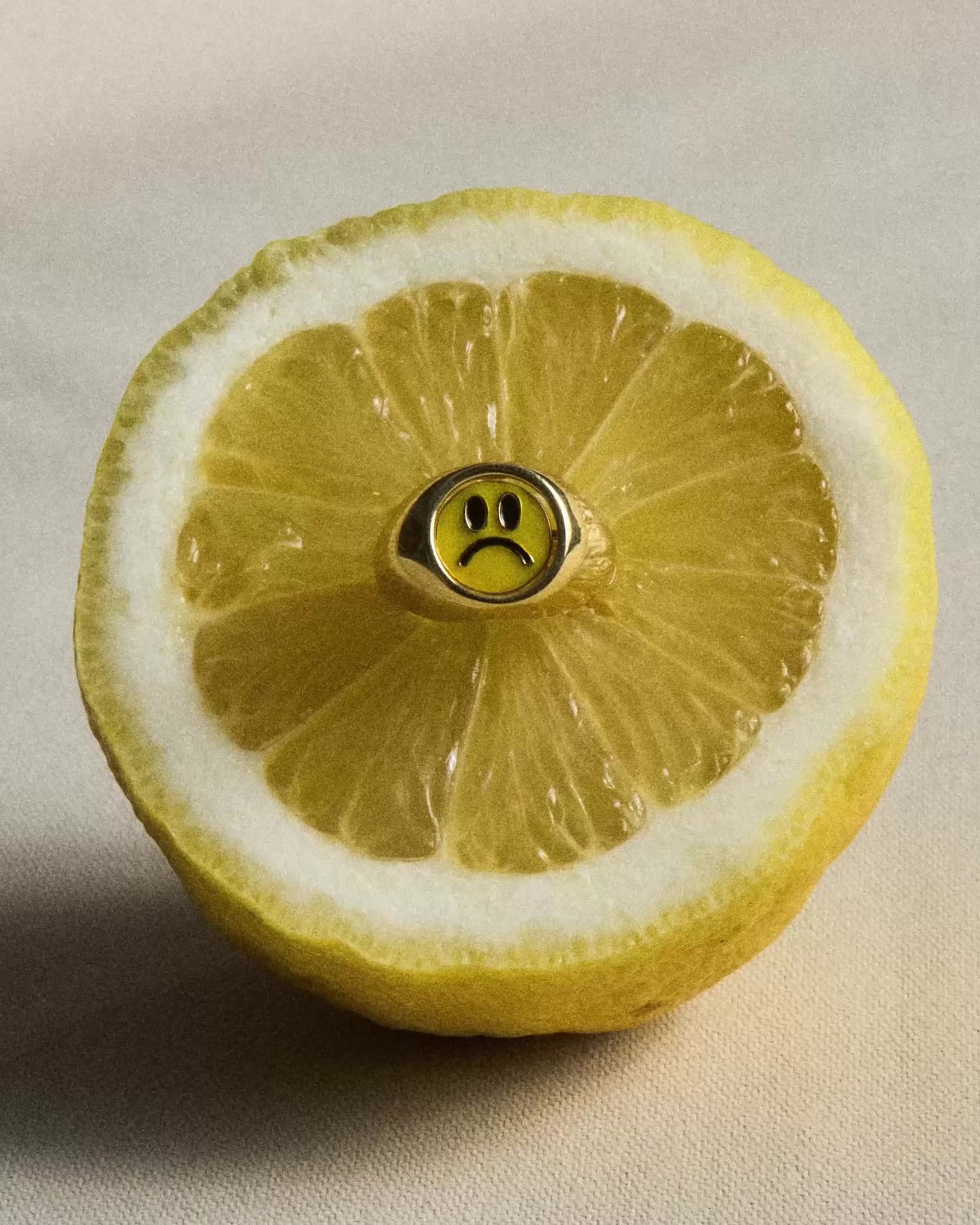 Rotating Smiley Ring