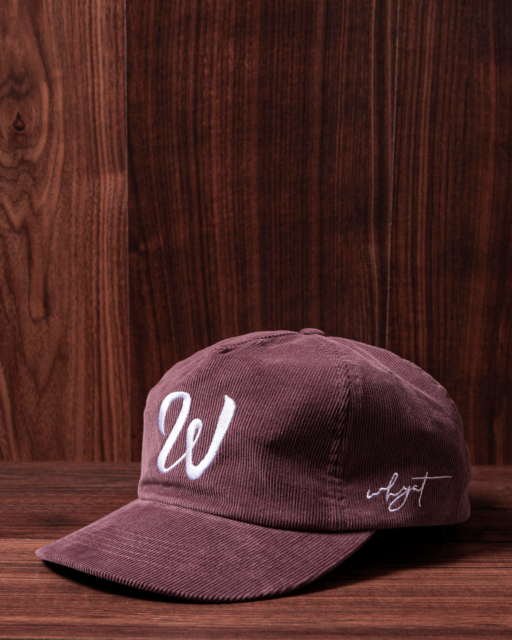 WHYAT „W Logo“ Cap- Corduroy Vintage Red