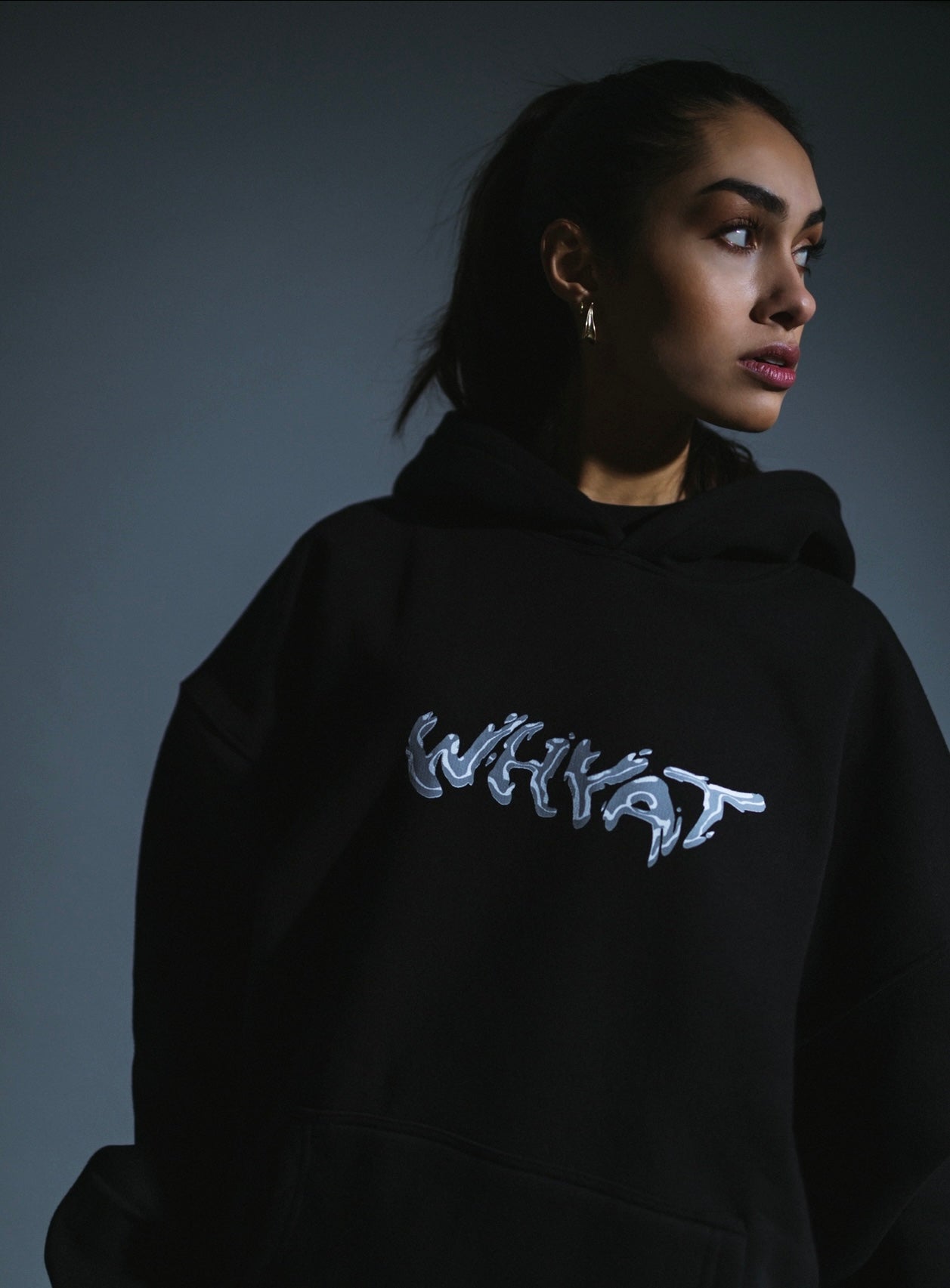 WHYAT Logo Hoodie -black